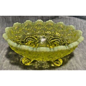 Vintage Daisy and Button Topaz Opalescence Glass Footed Bowl 1930s EUC